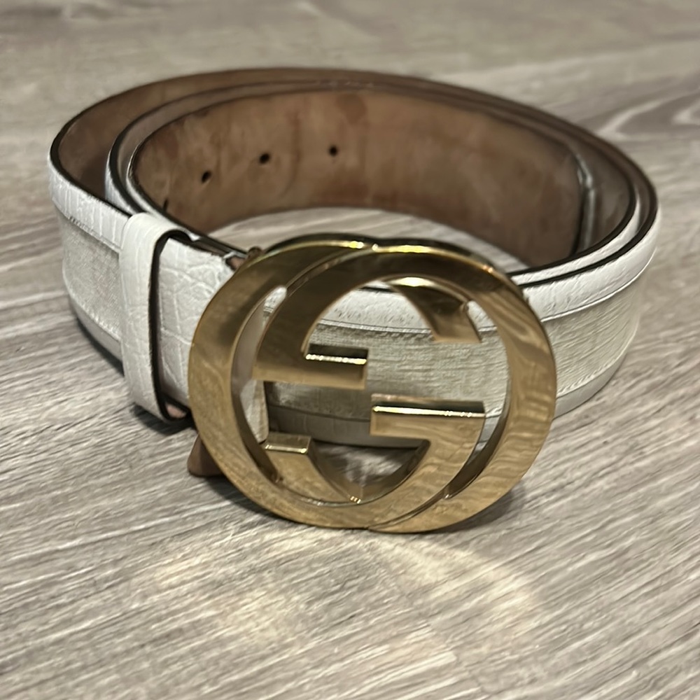 Gucci belt
